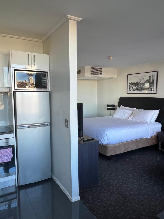 Prestige Hyde Park Studio Apartment Сидней Экстерьер фото