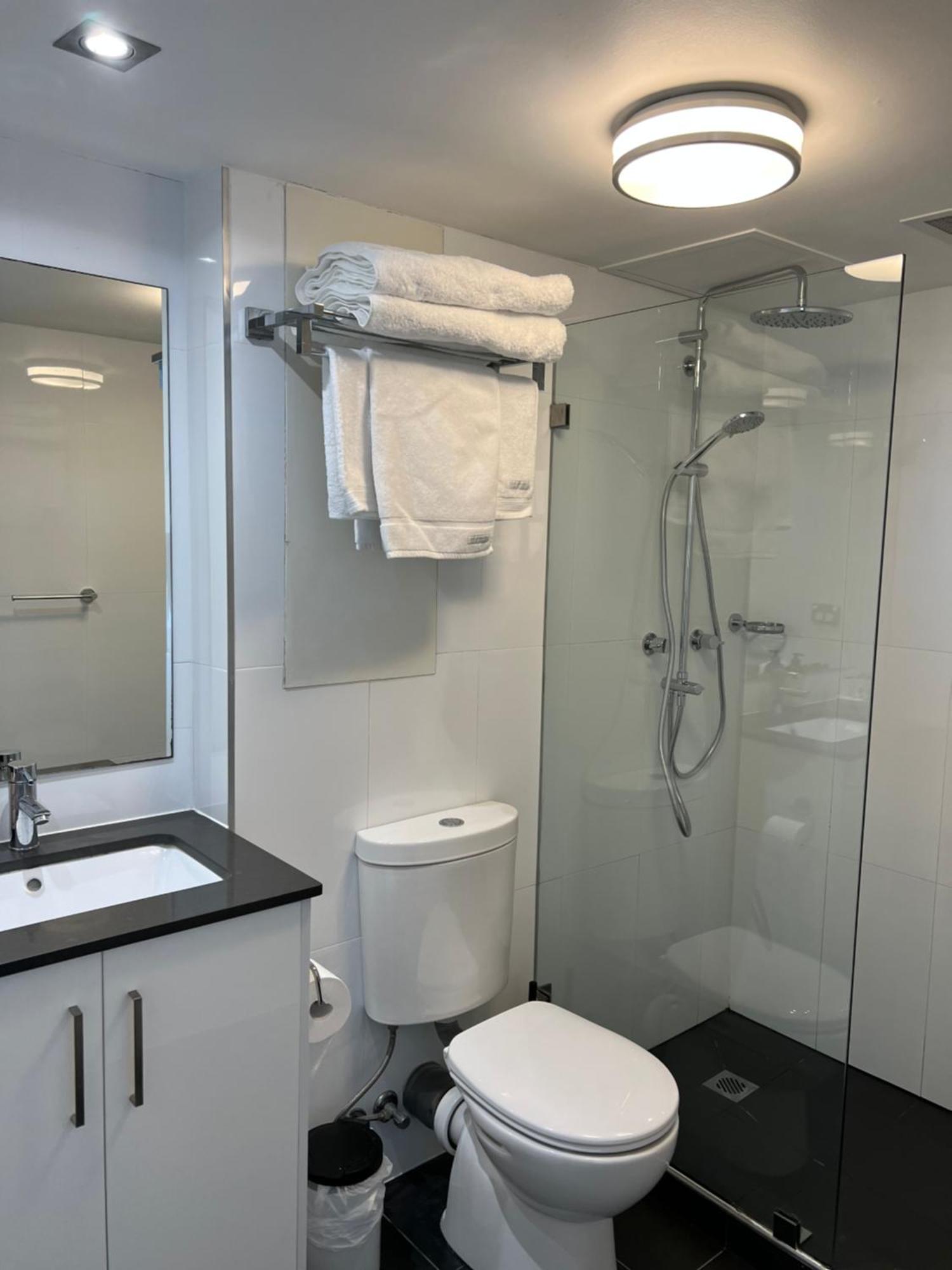 Prestige Hyde Park Studio Apartment Сидней Экстерьер фото